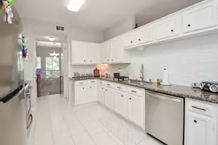 4614 Rainbow Run, Sugar Land, TX 77479 - Photo 8