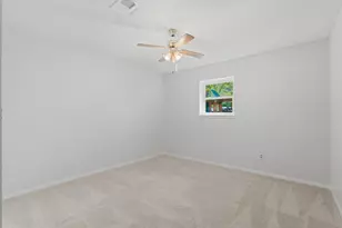 4014 Pin Oak Dr, Mont Belvieu, TX 77523 - Photo 22