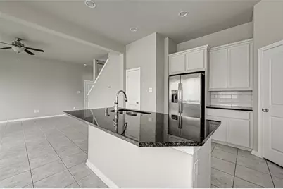 315 Biltmore Loop, Montgomery, TX 77316 - Photo 14