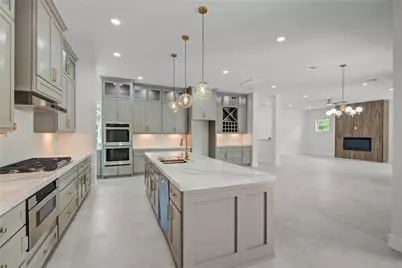 7507 Moreton Court, Spring, TX 77379 - Photo 10