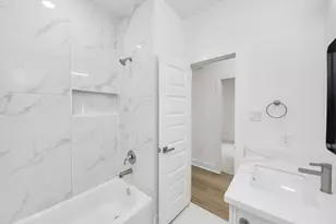 8109 Hamlet St, Houston, TX 77078 - Photo 26