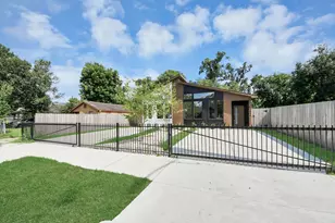 8109 Hamlet St, Houston, TX 77078 - Photo 50