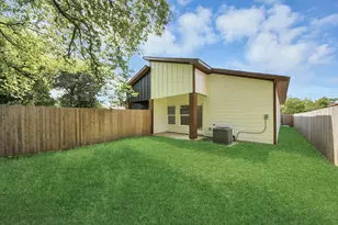 8109 Hamlet St, Houston, TX 77078 - Photo 40
