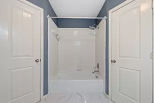 11218 Cedarwood Dr, Humble, TX 77338 - Photo 10