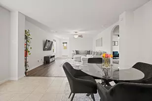 6214 El Topacio Dr, Houston, TX 77048 - Photo 12