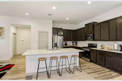 723 Westwood Drive, League City, TX 77573 - Photo 4