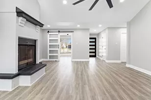 16002 Diana Ln, Houston, TX 77062 - Photo 8