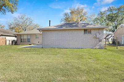 16002 Diana Lane, Houston, TX 77062 - Photo 30