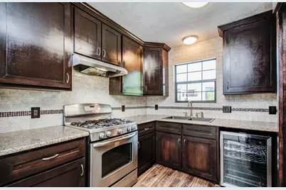 619 Shadylawn Street, Shoreacres, TX 77571 - Photo 10