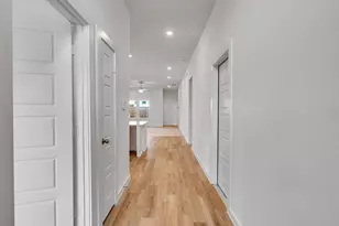 8323 Amber Summit Ln, Angleton, TX 77515 - Photo 2