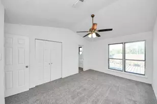 12500 Brookglade Cir, Houston, TX 77099 - Photo 18