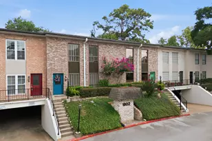 1802 Stoney Brook Dr, Houston, TX 77063 - Photo 8
