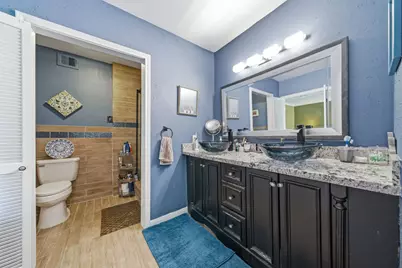 1802 Stoney Brook Drive #103, Houston, TX 77063 - Photo 20