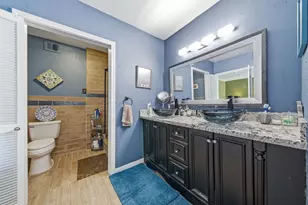 1802 Stoney Brook Dr, Houston, TX 77063 - Photo 20
