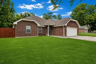 1600 Sweetgum St, Conroe, TX 77385 - Photo 6