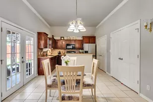 1600 Sweetgum St, Conroe, TX 77385 - Photo 10