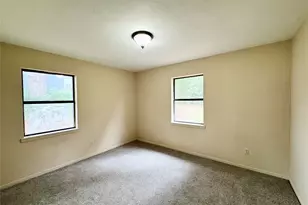 423 Edens St, Grapeland, TX 75844 - Photo 12