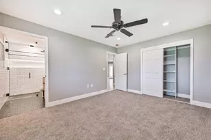 16502 Diana Ln, Houston, TX 77062 - Photo 28