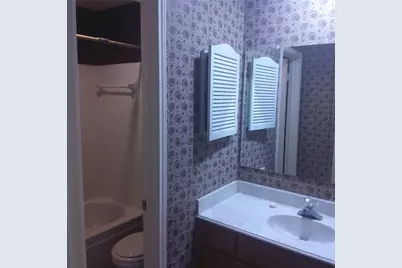 726 Country Place Drive #C, Houston, TX 77079 - Photo 16