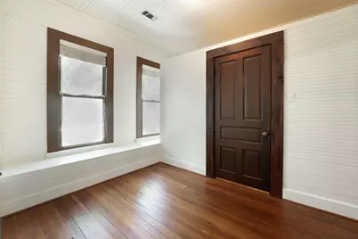 315 Walnut Street, New Ulm, TX 78950 - Photo 16