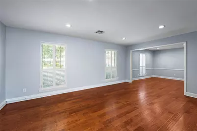 3415 Freshmeadows Drive, Houston, TX 77063 - Photo 6