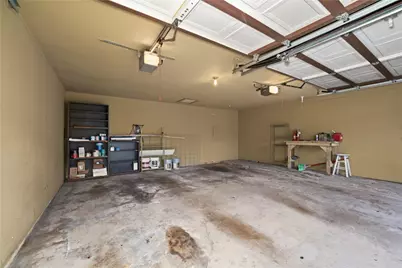 3415 Freshmeadows Drive, Houston, TX 77063 - Photo 32