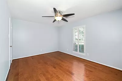 3415 Freshmeadows Drive, Houston, TX 77063 - Photo 18
