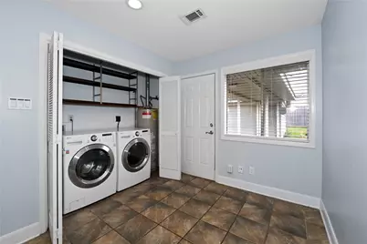 3415 Freshmeadows Drive, Houston, TX 77063 - Photo 14