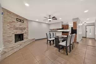 7402 Londres Dr, Houston, TX 77083 - Photo 16