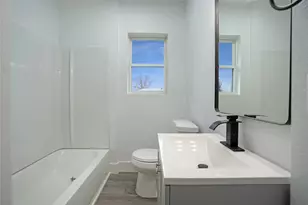 8505 Denby St, Houston, TX 77012 - Photo 12