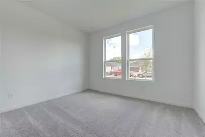 400 Robin Street, Angleton, TX 77515 - Photo 8
