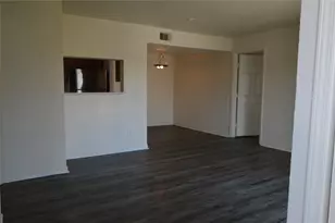 8100 Creekbend Dr, Houston, TX 77071 - Photo 4