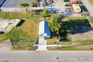 8215 La Porte Rd, Houston, TX 77012 - Photo 28