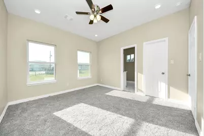 8215 La Porte Road, Houston, TX 77012 - Photo 18