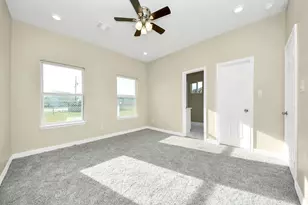 8215 La Porte Rd, Houston, TX 77012 - Photo 18