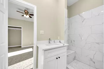 8215 La Porte Road, Houston, TX 77012 - Photo 20