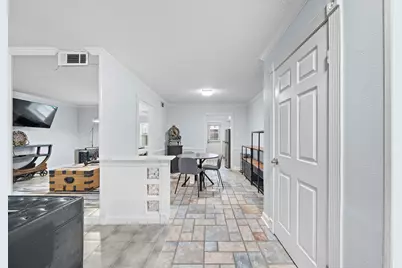 8289 Kingsbrook Road #173, Houston, TX 77024 - Photo 2