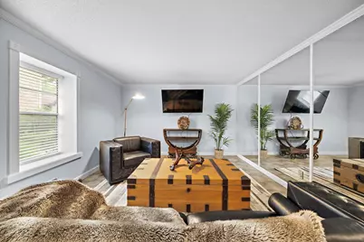 8289 Kingsbrook Road #173, Houston, TX 77024 - Photo 4