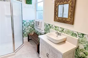 2008 Ave O 1/2, Galveston, TX 77550 - Photo 6