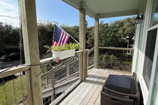 2008 Ave O 1/2, Galveston, TX 77550 - Photo 2