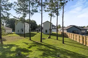 1044 Rd 5203, Cleveland, TX 77327 - Photo 20