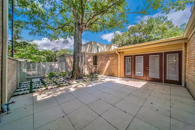 15607 Memorial Drive, Houston, TX 77079 - Photo 42
