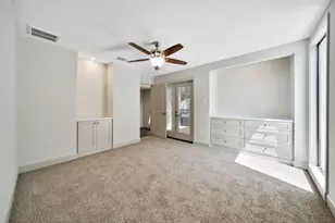 15607 Memorial Dr, Houston, TX 77079 - Photo 32