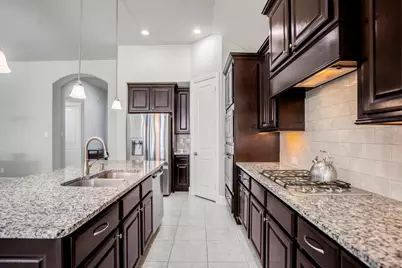 110 Hunter Hollow Drive, Montgomery, TX 77316 - Photo 4