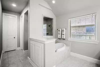 110 Hunter Hollow Drive, Montgomery, TX 77316 - Photo 28