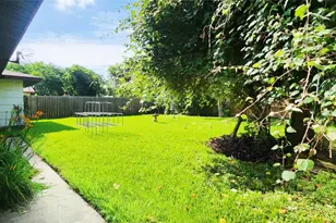 1735 W 10th St, Freeport, TX 77541 - Photo 34
