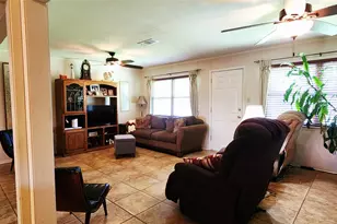 1735 W 10th St, Freeport, TX 77541 - Photo 6
