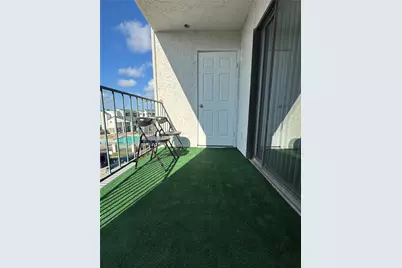 2824 S Bartell Drive #32, Houston, TX 77054 - Photo 10