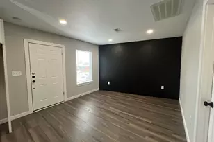7317 Briefway 1/2 St, Houston, TX 77087 - Photo 4