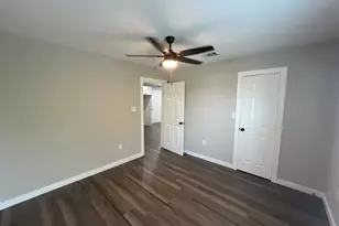 7317 Briefway 1/2 St, Houston, TX 77087 - Photo 6